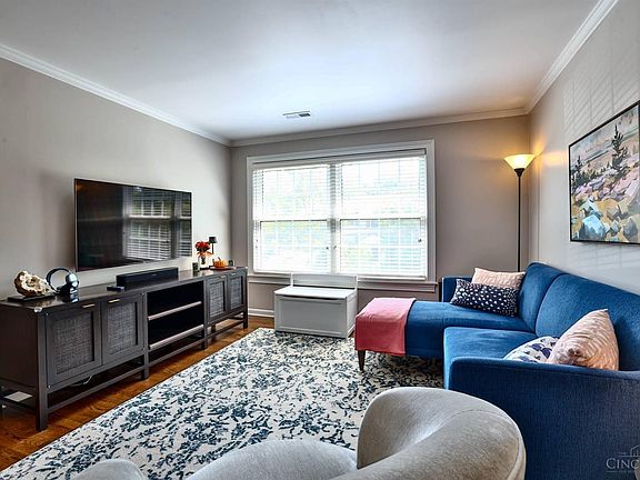 5th image of 3684 Ashworth Dr Unit D