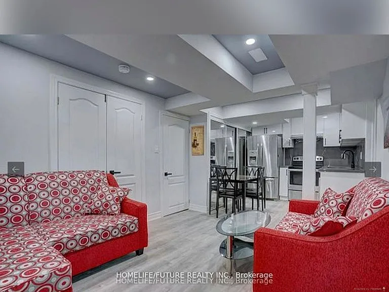 20 Florence Dr #BSMT 3 BDRM — Photo 5