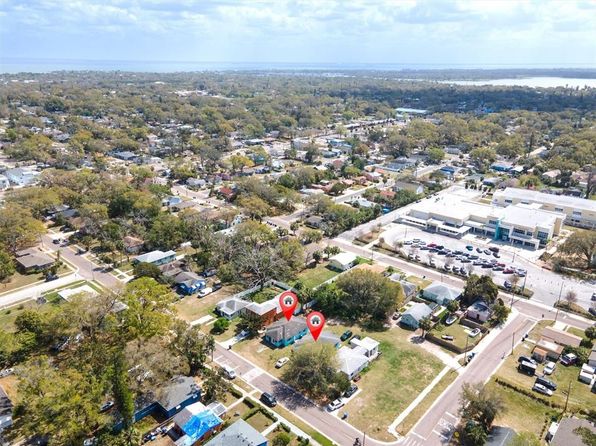 saint-petersburg-florida-81403882 picture