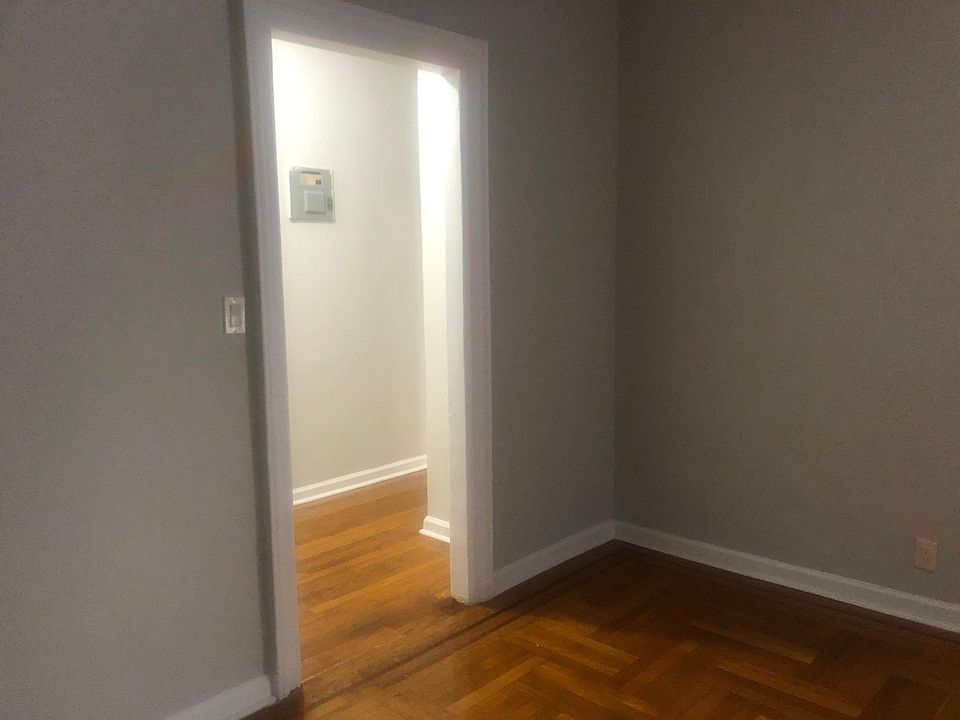 1st image of 8915 102nd St APT B5