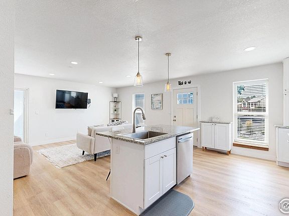 3rd image of 3111 W 127th Ave