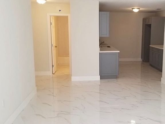 4th image of 16010 NW 44th Ct