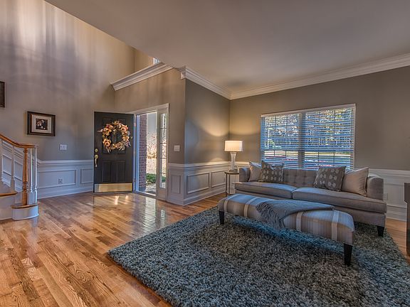 5th image of 148 Sunrise Cir