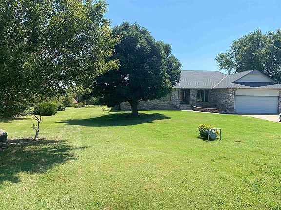 2nd image of 6 Hoylake Ct