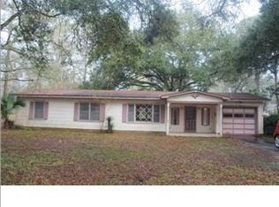 19 Adams St, Apalachicola, FL 32320