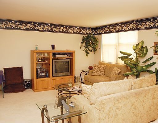 3rd image of 4300 W Ford City Dr APT 1110