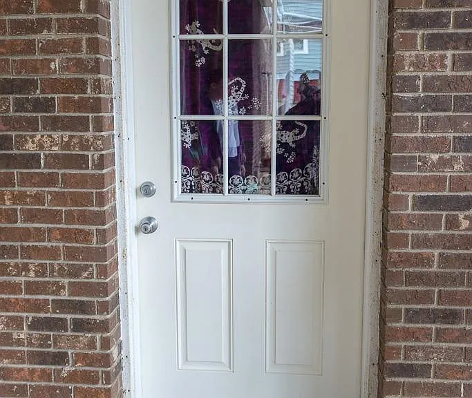 8 Sulphur Springs Rd — Photo 14