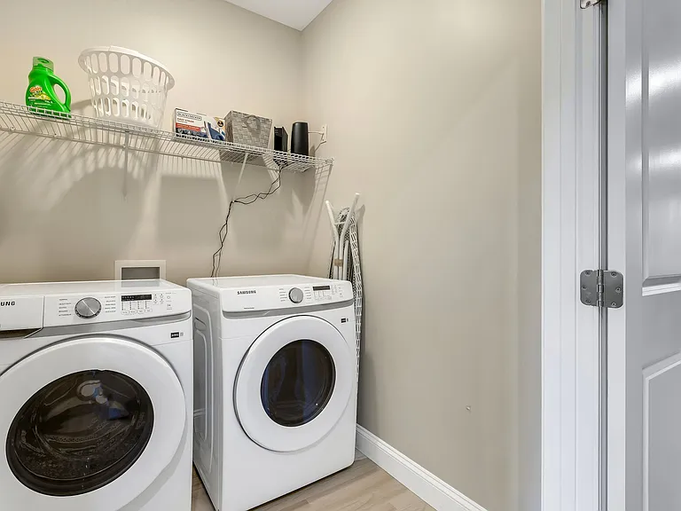 170 Weaver Rd #B — Photo 13