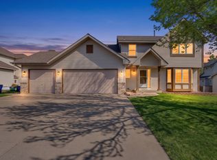 14006 Cobbler Ave, Rosemount, MN 55068