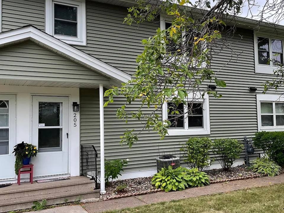 205 Mitchell Cir