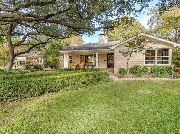 2320 Mistletoe Dr, Fort Worth, TX 76110