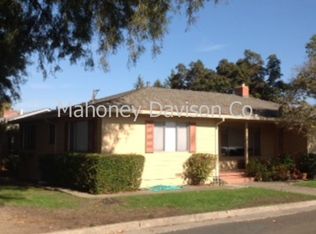 211 12th St, Petaluma, CA 94952