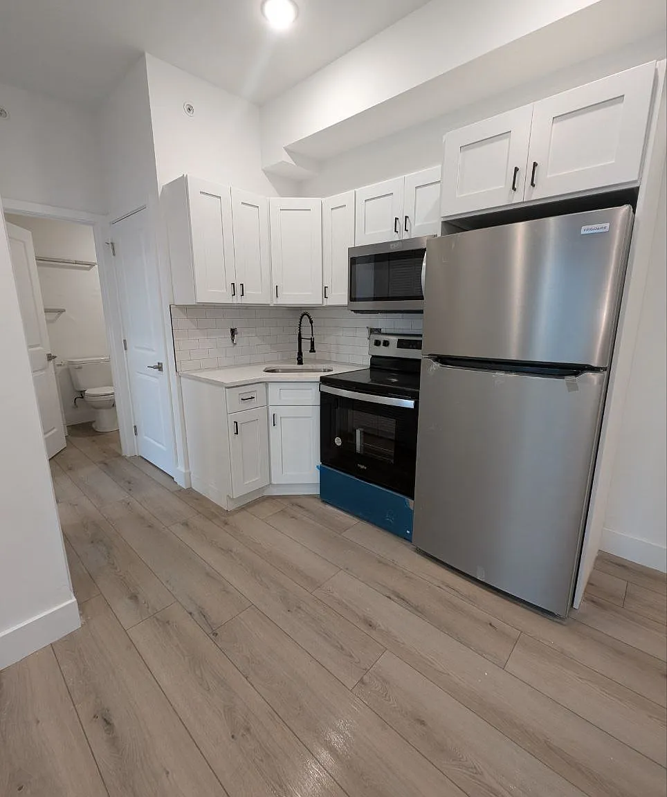 1 bed, 500 sqft, $1,200 — Photo 1