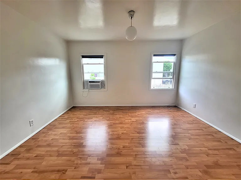1700 Park Ave #0 — Photo 15