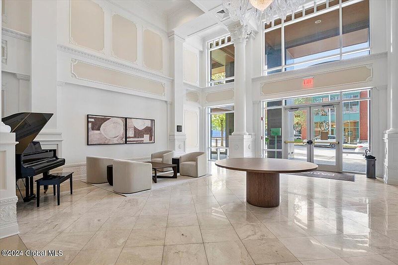 4th image of 268 Broadway #310