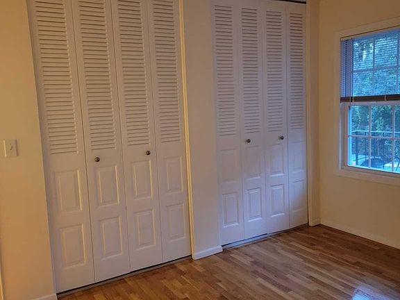 4th image of 110 Midland Ave APT 20B