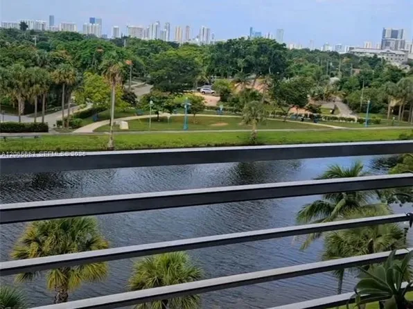 16850 S Glades Dr APT 5C, North Miami Beach, FL 33162