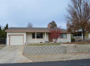 2807 Black Horse Ln, Paso Robles, CA 93446