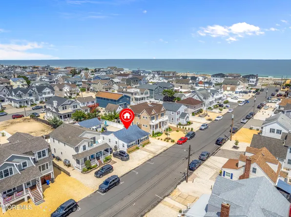 19 Elizabeth Avenue, Lavallette, NJ 08735