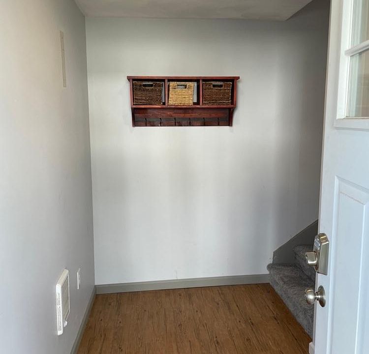 1st image of 52 Saint Charles St #2