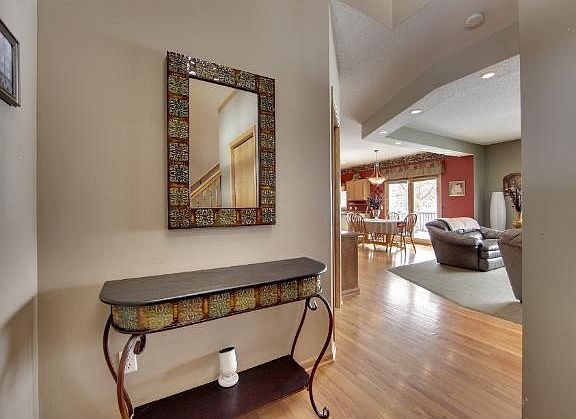 3rd image of 2784 107th Ave NE