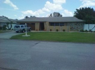 5428 Brandy Cir E, Fort Myers, FL 33919