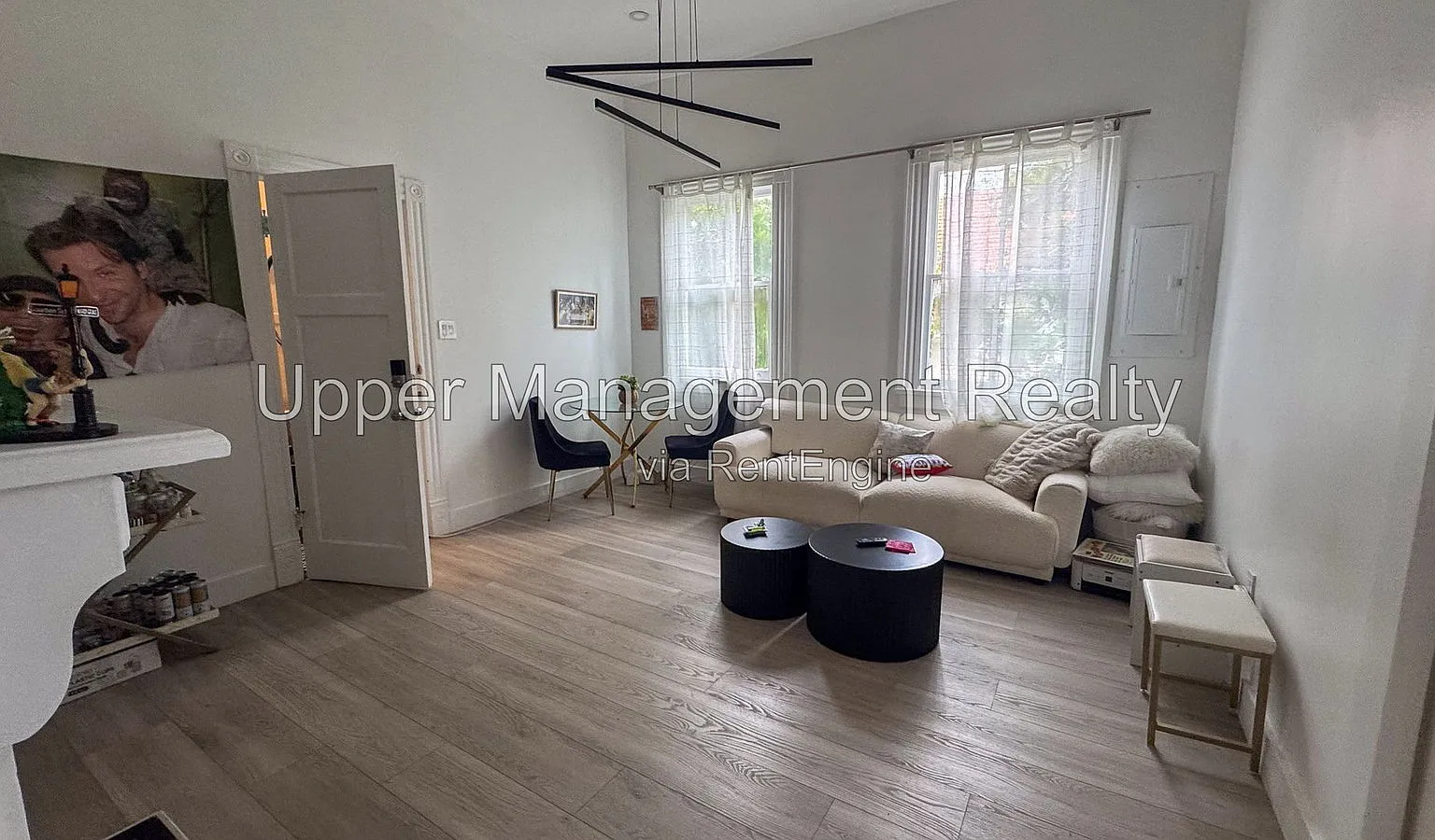 3 bed, 1.0 bath, $5,100 — Photo 3