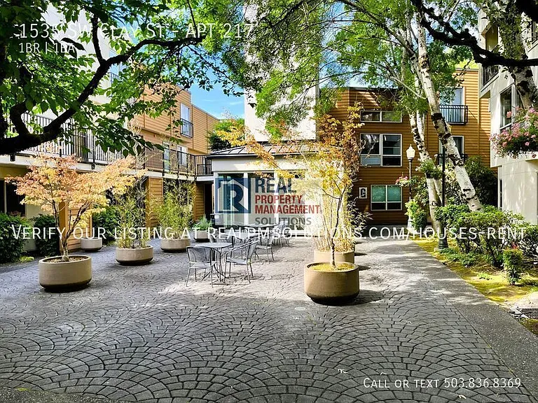 1535 SW Clay St #217 — Photo 39