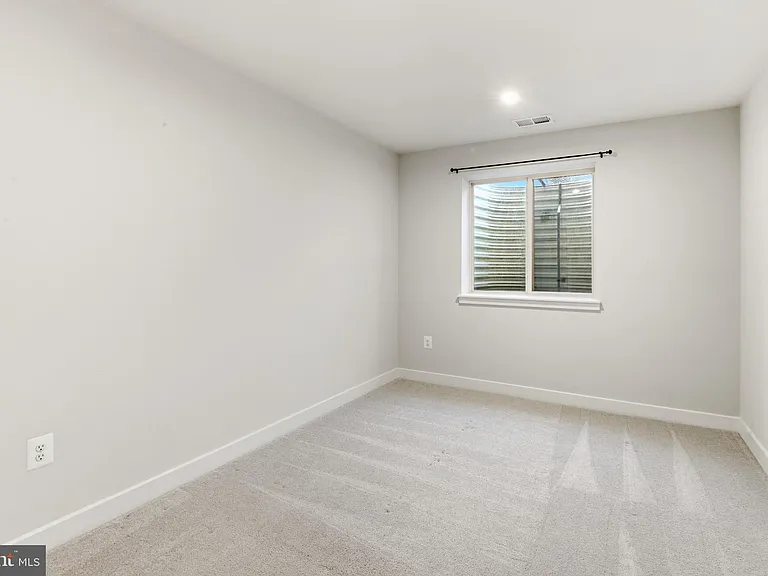 5927 Pecking Stone St — Photo 18