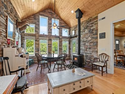 1556 Chestnut Grove Rd, Morrison, TN, 37357