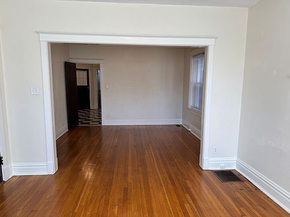 3rd image of 7423 Lyndover Pl #2E