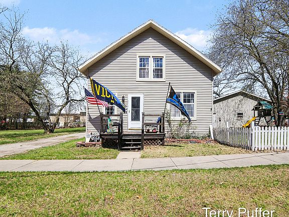 2nd image of 6488 3rd St