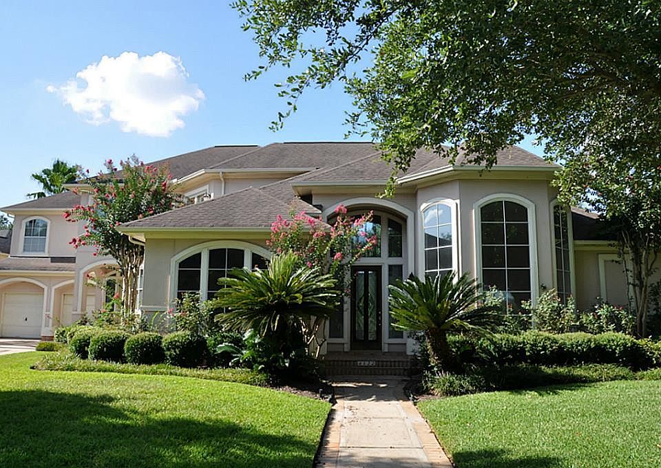 1st image of 4122 Hyde Park Dr