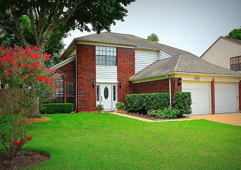 Presenting 6407 Scarlet Ridge CT in Robinson's Landing... A New Territory address!