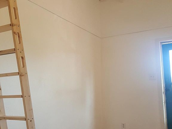 5th image of 2721 Verbena St #2721