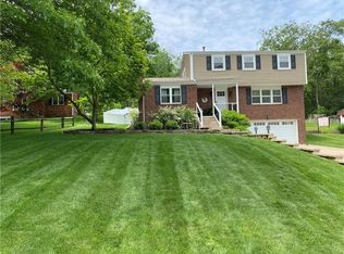 5149 S Carterton Dr, Gibsonia, PA