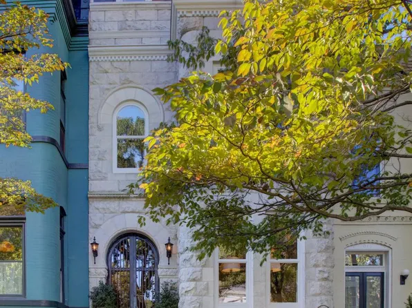 907 E Capitol St SE, Washington, DC 20003