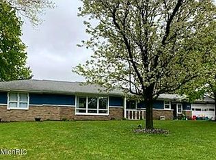 1664 Ellora Dr SE, Kentwood, MI 49508