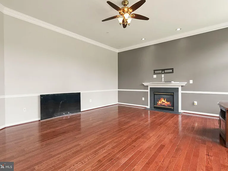 12310 Houndwood Way — Photo 16