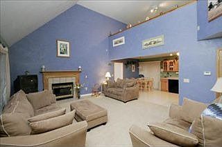 4th image of 815 Vineyard Dr