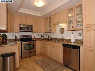 797 Race Ln, San Jose, CA 95126