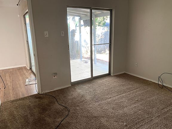 4th image of 1614 Brickarbor Dr