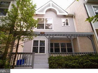 151 Barley Sheaf Dr, Norristown, PA 19403