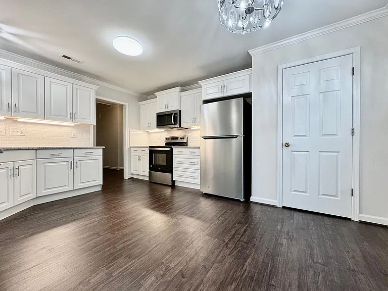 5136 Old Plantation Cir — Photo 5
