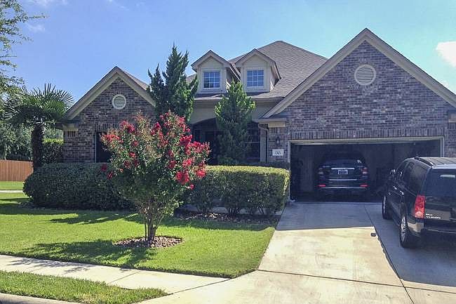 1st image of 1321 Walkers Way