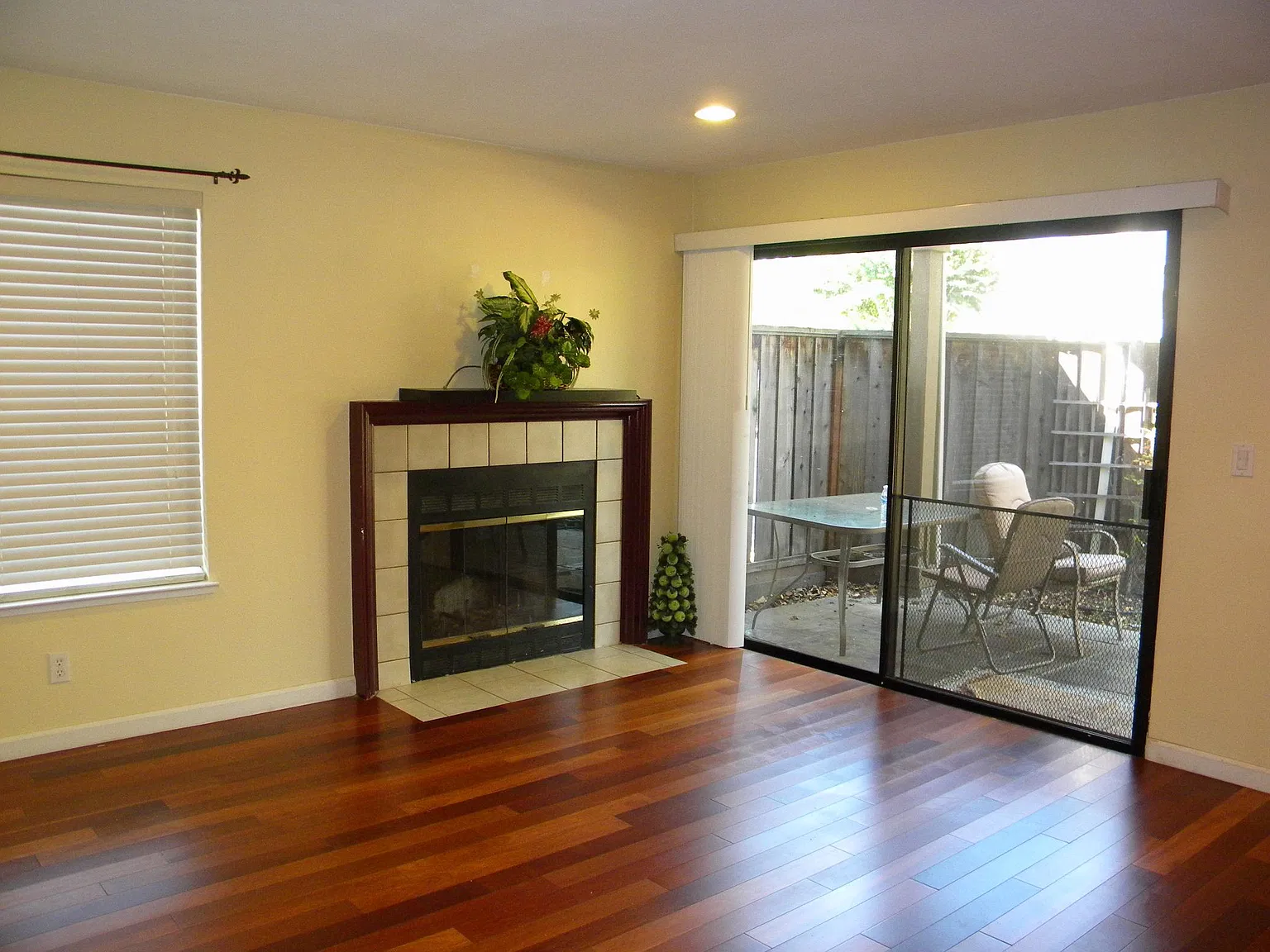 2 bed, 1168 sqft, $3,000 — Photo 4