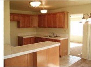 323 N Date Ave, Rialto, CA 92376