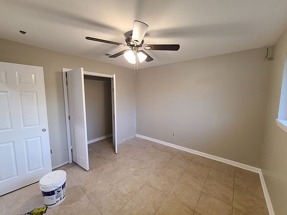 2nd image of 412 W Liberaux St APT C