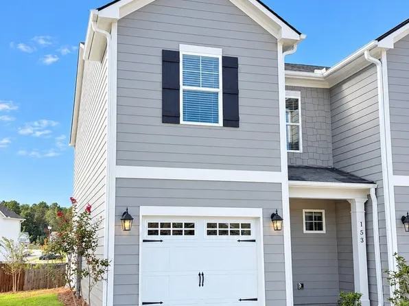 153 Chastain Dr, Cartersville, GA 30120