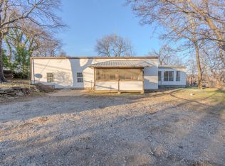 1525 N Lynn Lane Rd, Catoosa, OK 74015